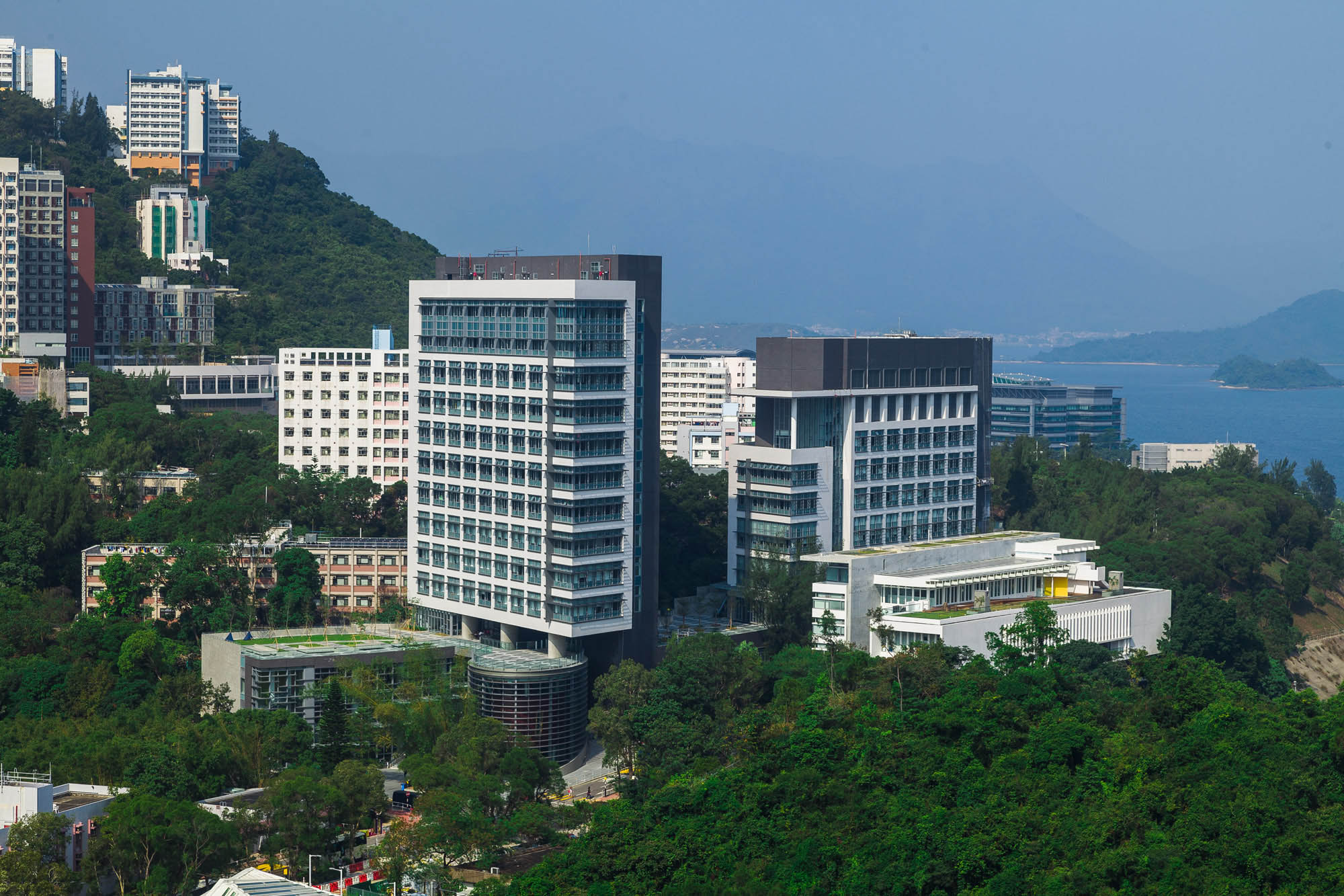 香港中文大學 康本國際學術園 及 伍何曼原樓